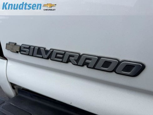 Used 2006 Chevrolet Silverado 2500 LT AWD/4WD image 10