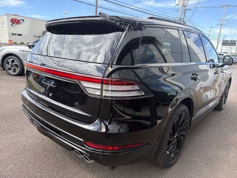 New 2026 Lincoln Aviator Reserve AWD/4WD image 3