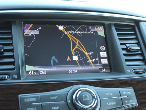 Used 2017 Nissan Armada SL image 35