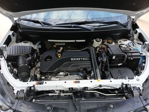 Certified 2022 Chevrolet Equinox Premier w/ LPO, Floor Liner Package FWD image 31