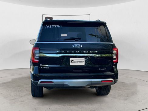 Used 2022 Ford Expedition Limited AWD/4WD image 4