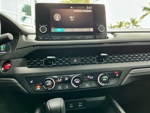 Used 2023 Honda Accord EX image 16