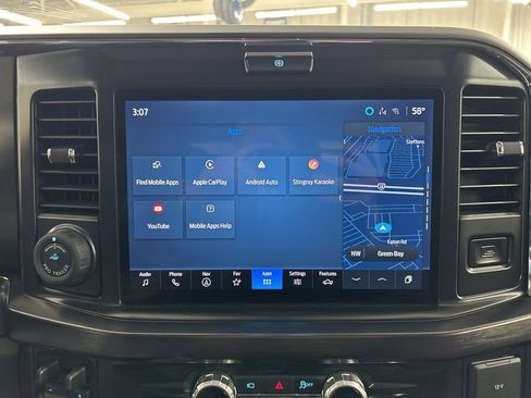 Used 2026 Ford F250 Lariat w/ Black Appearance Package image 24