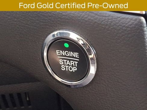 Used 2024 Ford Edge Titanium image 26