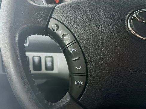 Used 2011 Toyota Tacoma 4x4 Double Cab w/ SR5 Pkg #2 image 25