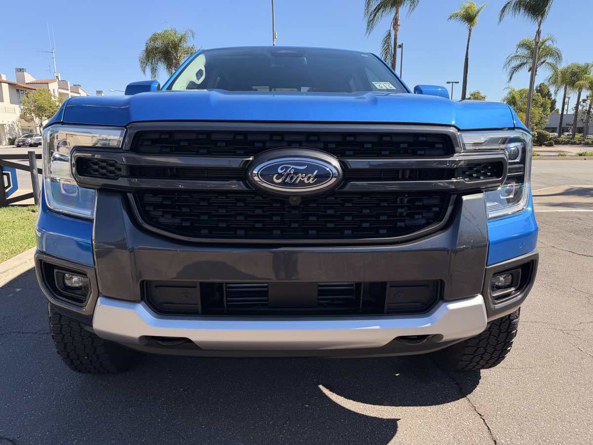 Used 2024 Ford Ranger Lariat w/ Trailer Tow Package AWD/4WD image 12