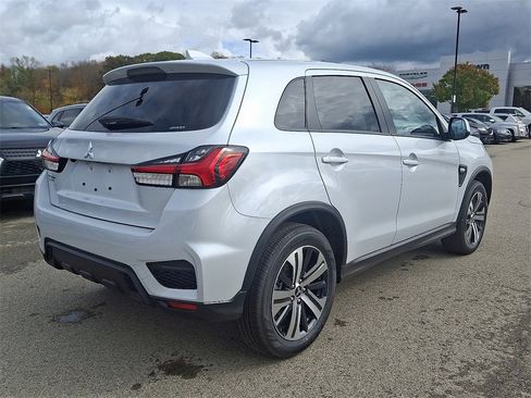 New 2025 Mitsubishi Outlander Sport ES image 4
