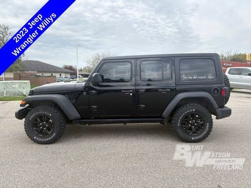 Used 2023 Jeep Wrangler Unlimited Sport AWD/4WD image 3