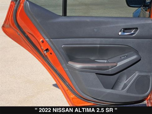 Used 2022 Nissan Altima 2.5 SR image 18
