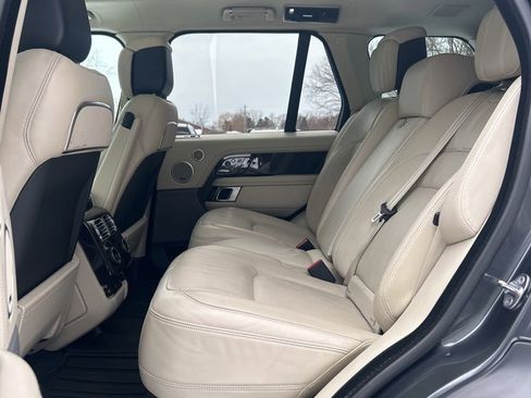 Used 2019 Land Rover Range Rover Autobiography image 15