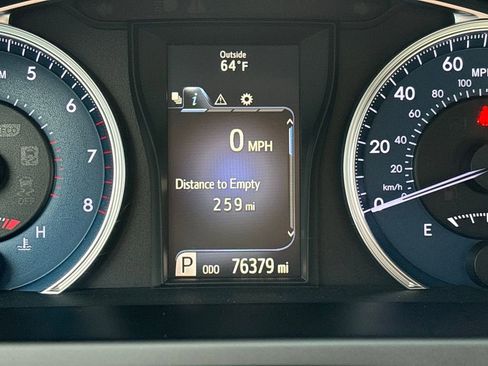 Used 2017 Toyota Camry LE image 16