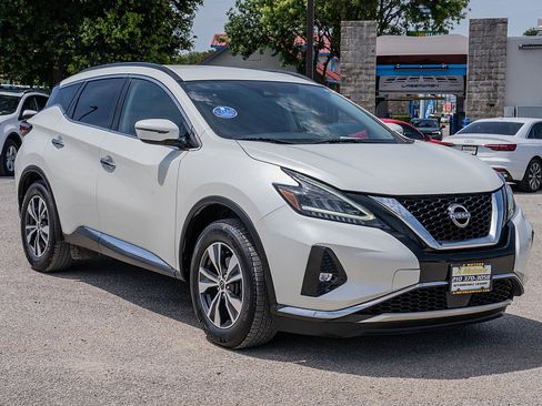 Used 2023 Nissan Murano SV FWD image 3