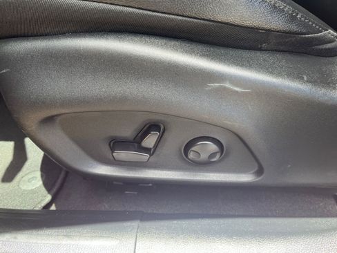 Used 2025 Jeep Compass Limited AWD/4WD image 22