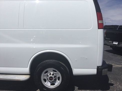 Used 2014 GMC Savana 2500 RWD image 15