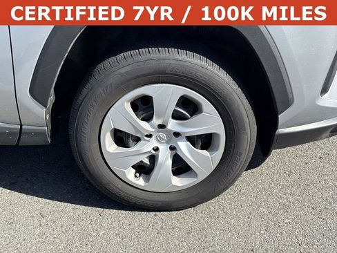 Used 2024 Toyota RAV4 LE image 7