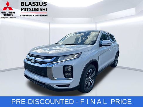 Used 2025 Mitsubishi Outlander Sport SE AWD/4WD image 1
