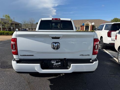 Used 2024 RAM 2500 Laramie AWD/4WD image 6