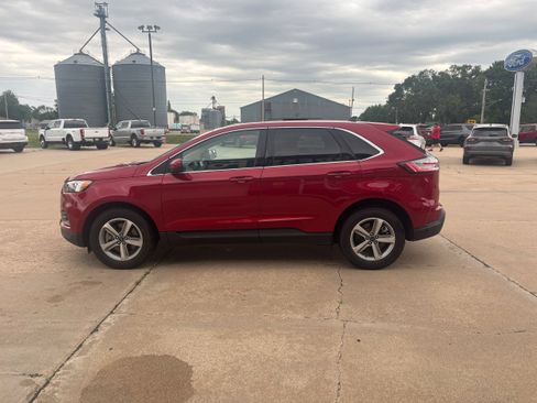 Used 2022 Ford Edge SEL w/ Convenience Package AWD/4WD image 6