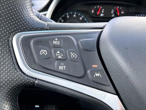 Used 2023 Chevrolet Malibu LT image 16