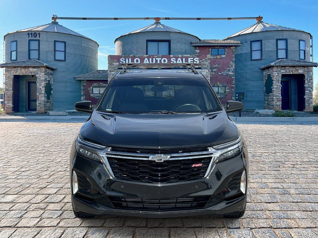 Used 2022 Chevrolet Equinox RS w/ RS Leather Package FWD image 8