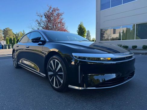 Used 2023 Lucid Air Touring AWD/4WD image 2
