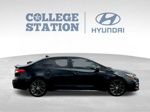 Used 2023 Toyota Corolla SE FWD image 11