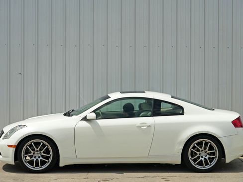 Used 2004 INFINITI G35 Coupe w/ Premium Pkg image 38