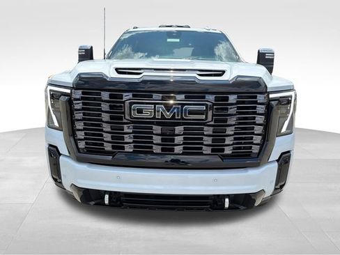 New 2026 GMC Sierra 2500 Denali Ultimate AWD/4WD image 2