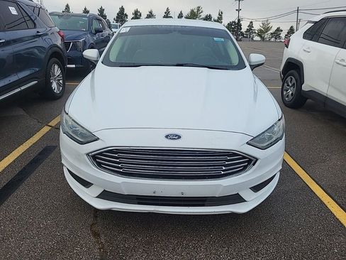 Used 2018 Ford Fusion S image 8