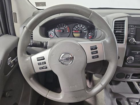 Used 2017 Nissan Frontier S image 14