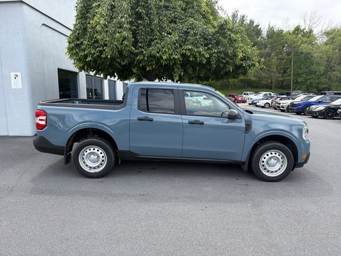 Used 2023 Ford Maverick XL FWD image 2