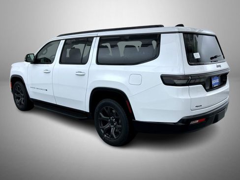 New 2026 Jeep Grand Wagoneer L Limited AWD/4WD image 7