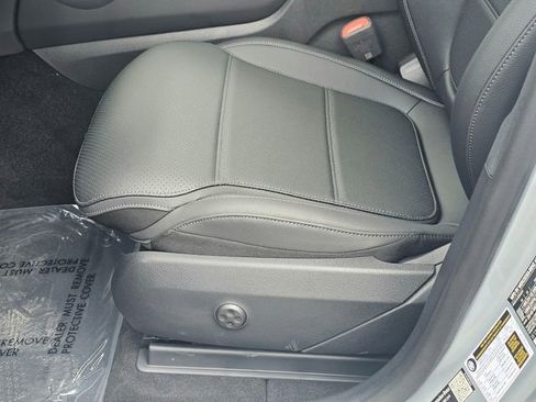 New 2026 Mercedes-Benz GLC 300 4MATIC image 17