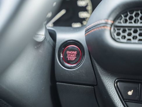 Certified 2025 Honda HR-V Sport image 25