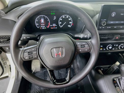 Used 2023 Honda HR-V LX image 11