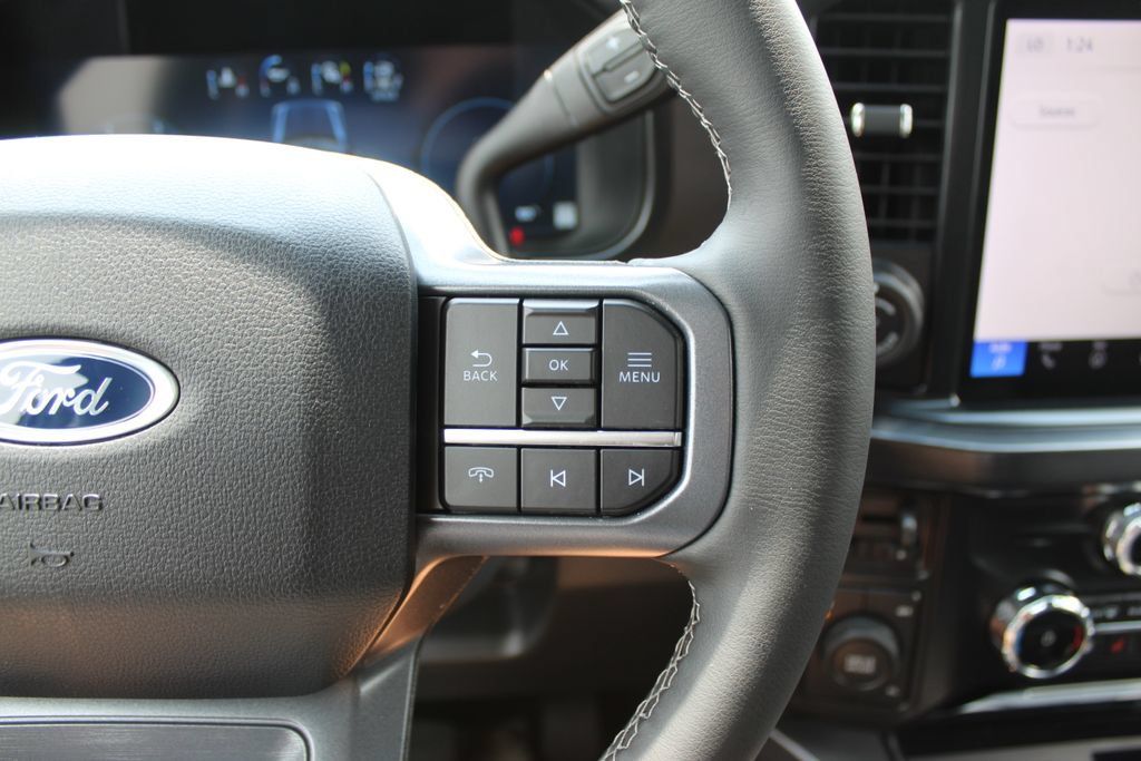 New 2026 Ford F350 Lariat w/ Lariat Ultimate Package AWD/4WD image 23