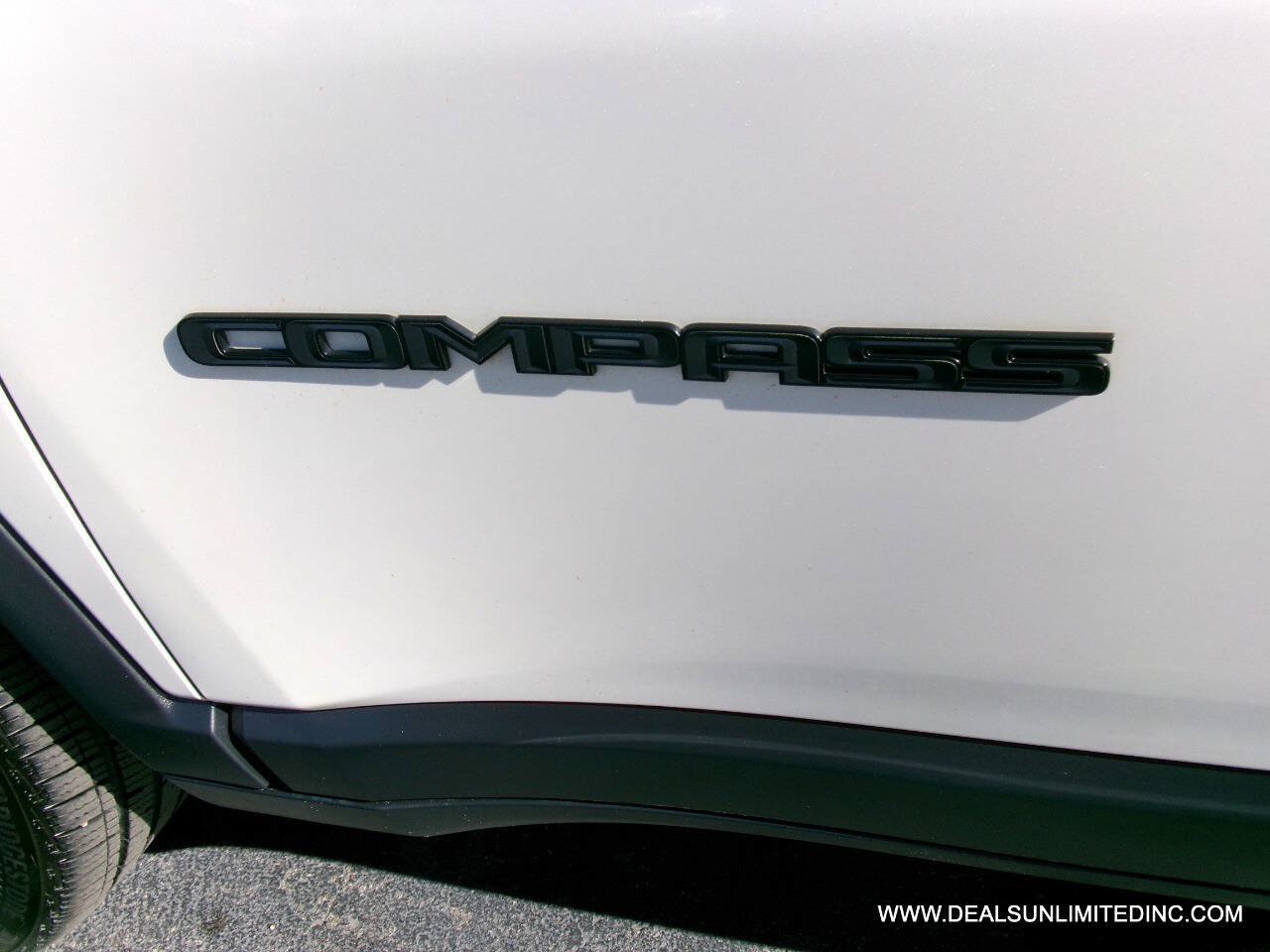 Used 2019 Jeep Compass High Altitude AWD/4WD image 5