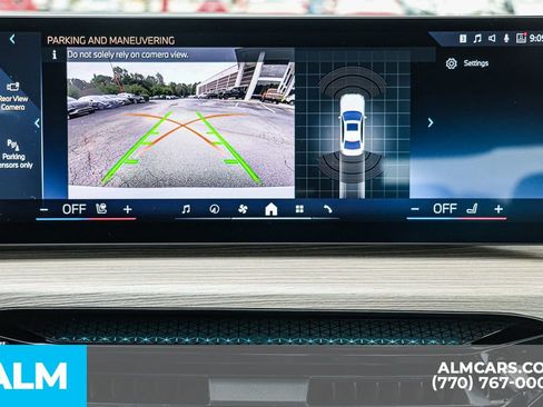 Used 2025 BMW 330i Sedan image 37