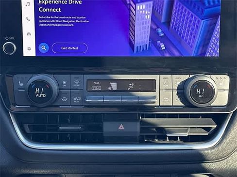 Used 2024 Toyota Grand Highlander XLE image 15