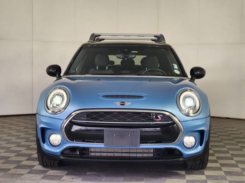 Used 2017 MINI Cooper Clubman S w/ Cold Weather Package AWD/4WD image 2
