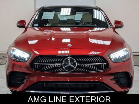 Used 2023 Mercedes-Benz E 350 4MATIC Sedan image 3