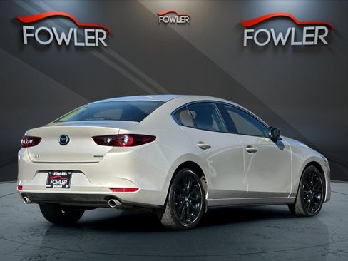 Certified 2025 MAZDA MAZDA3 s FWD image 5