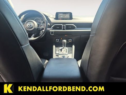 Used 2018 MAZDA CX-5 Touring w/ Preferred Equipment Package FWD image 10