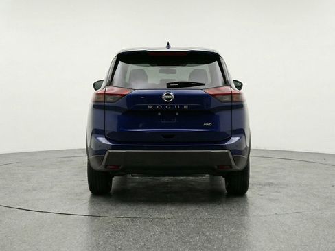 Used 2025 Nissan Rogue SV AWD/4WD image 7