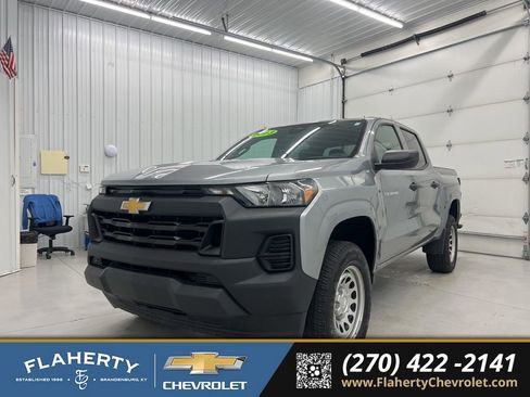 Used 2023 Chevrolet Colorado W/T image 6