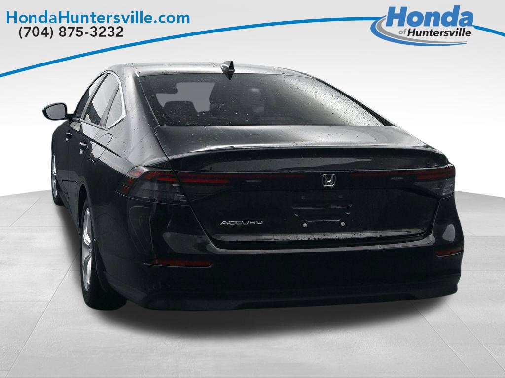 Used 2025 Honda Accord LX image 7