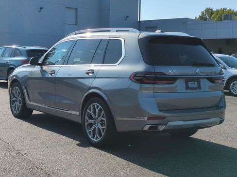 Used 2025 BMW X7 xDrive40i w/ Executive Package AWD/4WD image 5