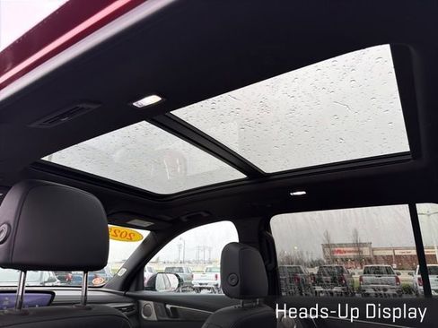 Used 2025 Buick Enclave Avenir image 31