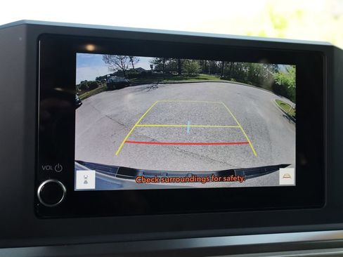 Used 2025 Toyota Tacoma SR5 image 24