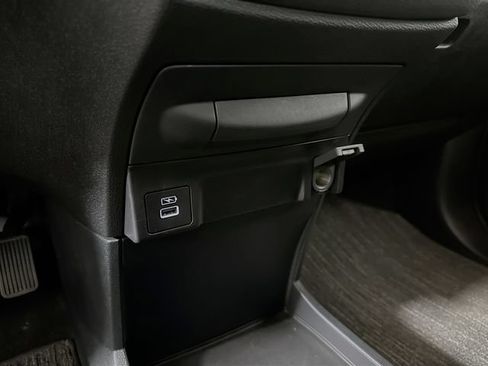 Used 2023 Honda Odyssey EX-L image 23